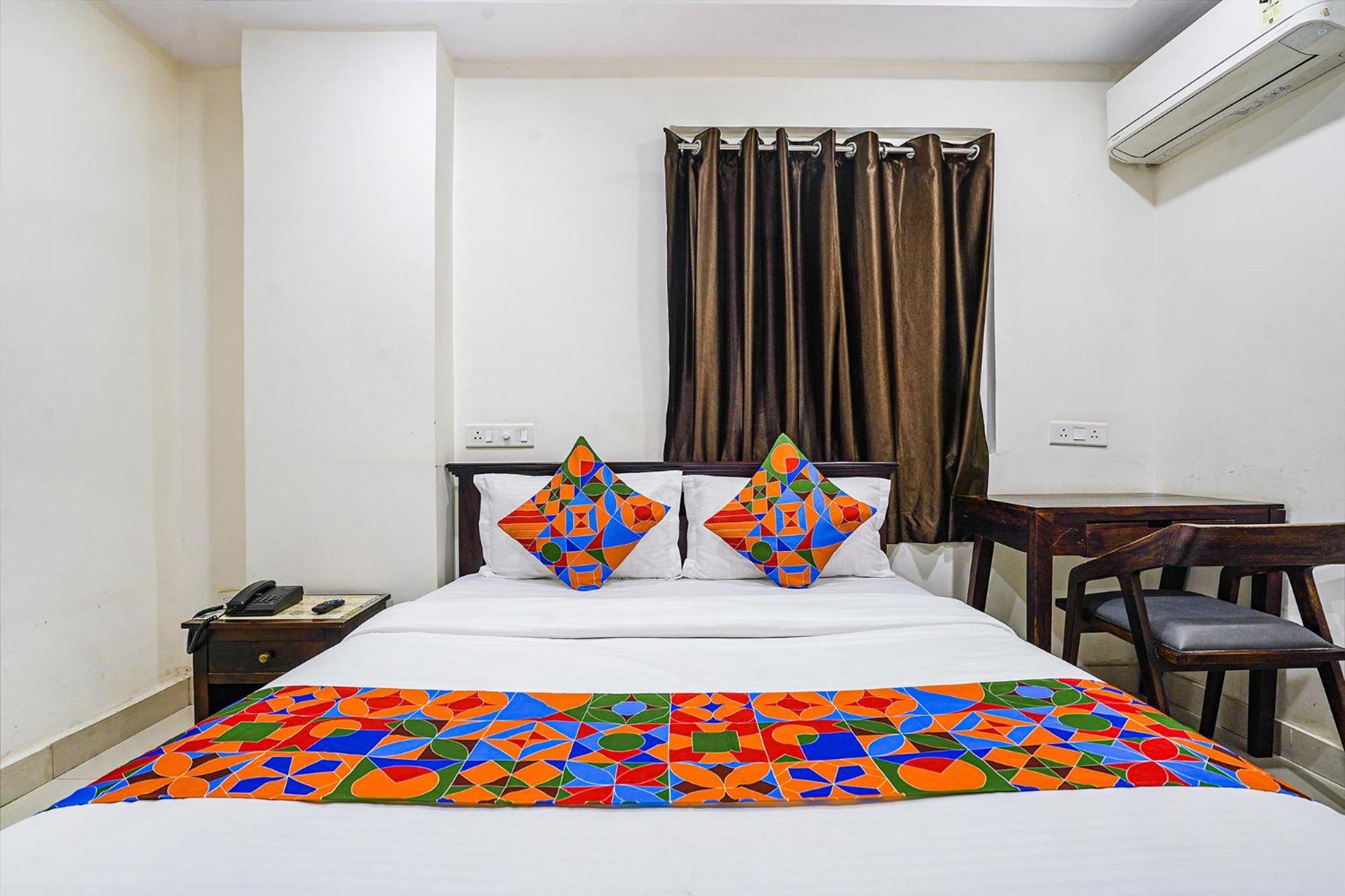 Fabhotel Hamsa The Right Choice - Nr Lanco Hills, Manikonda Hyderabad Exterior foto